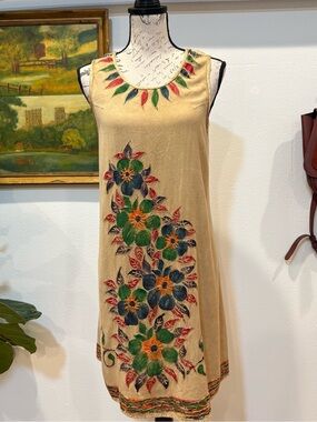 Beige Floral Sleeveless Shift Dress